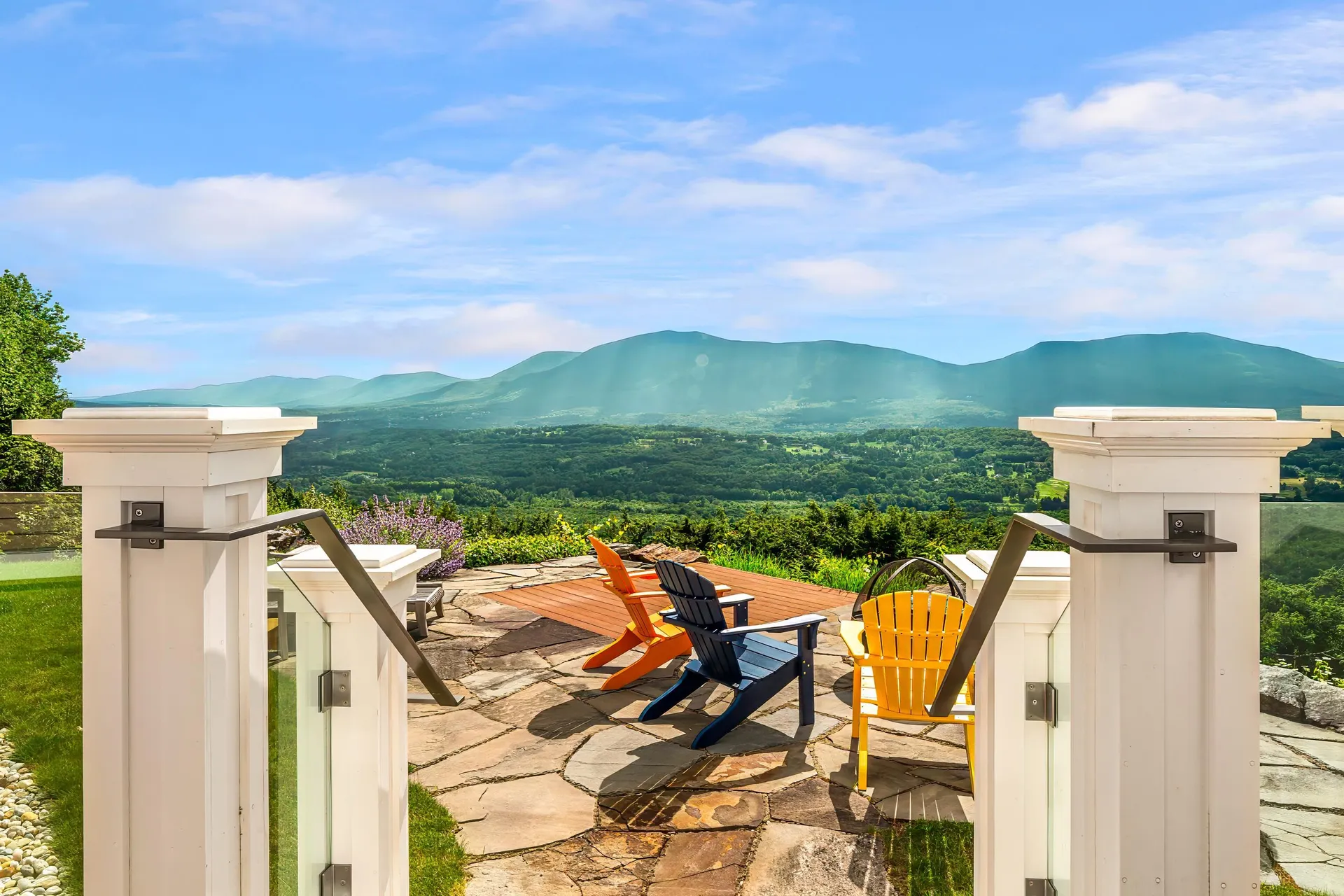 23 Valley View Road Winhall VT 05340