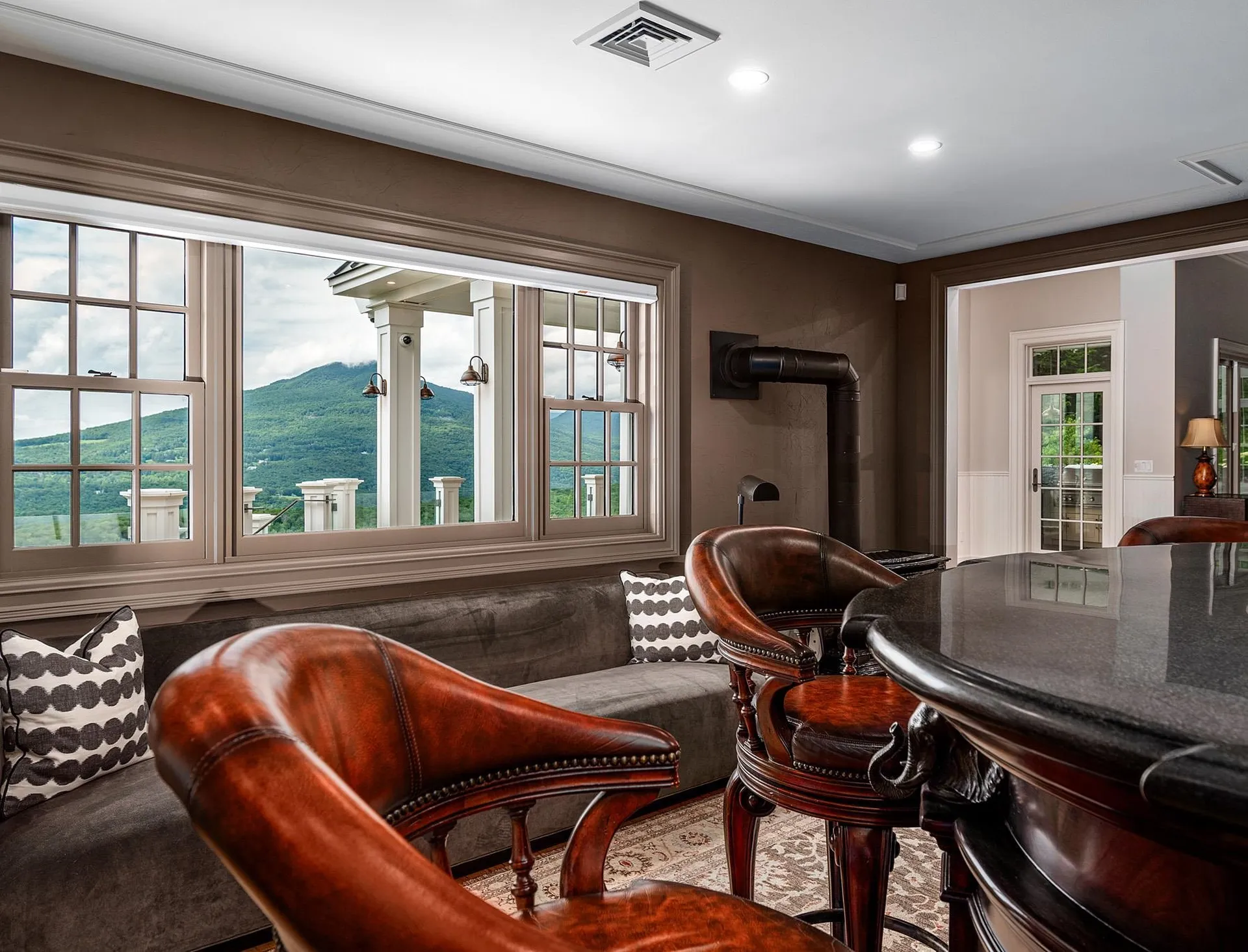 23 Valley View Road Winhall VT 05340