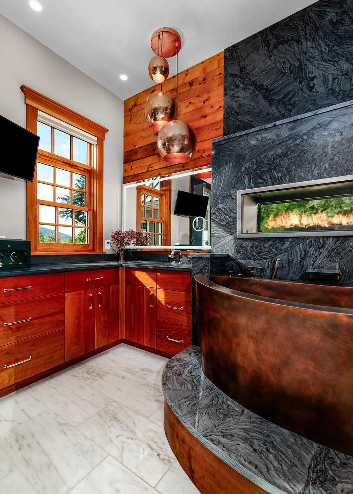 23 Valley View Road Winhall VT 05340