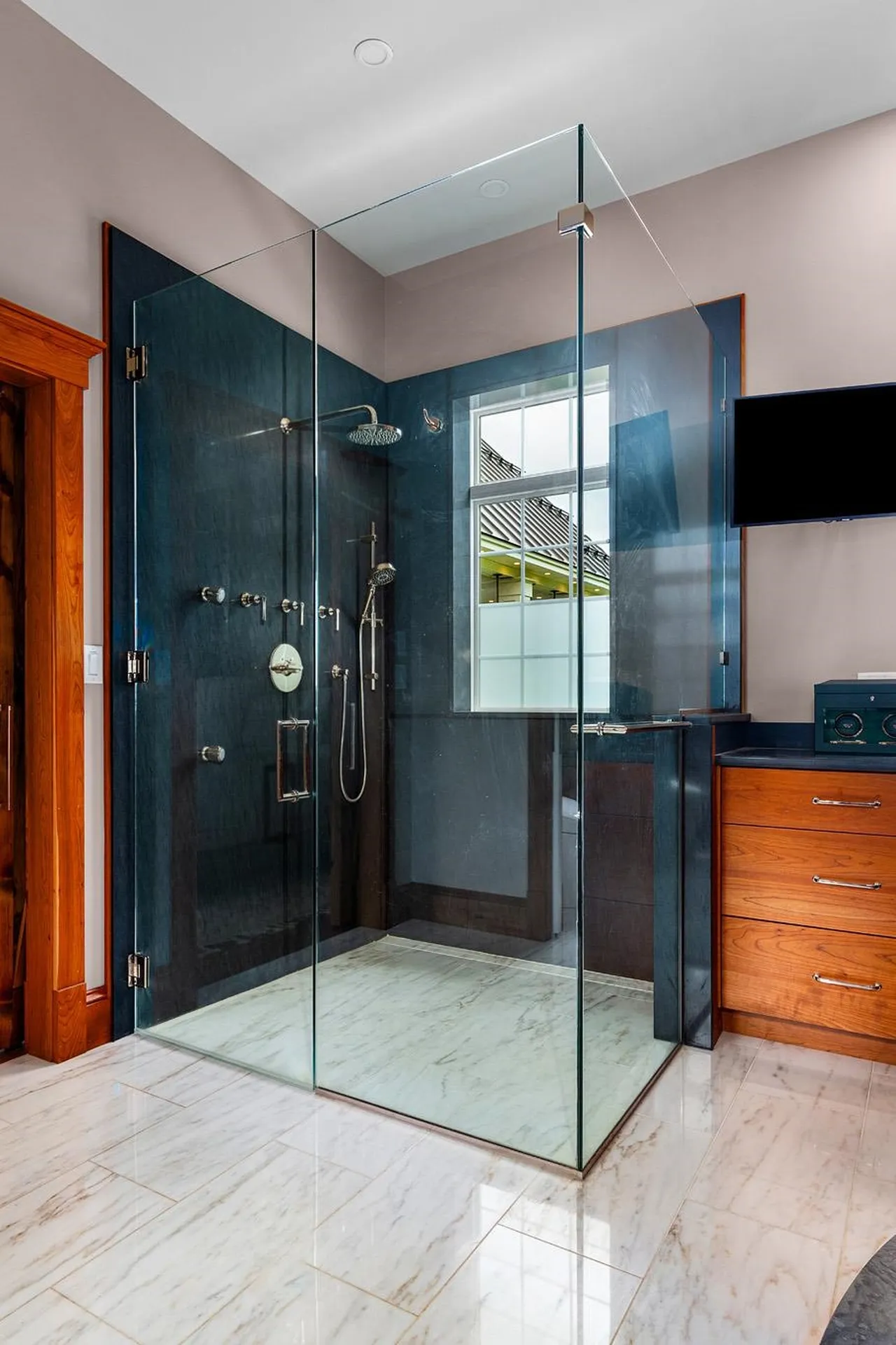 23 Valley View Road Winhall VT 05340