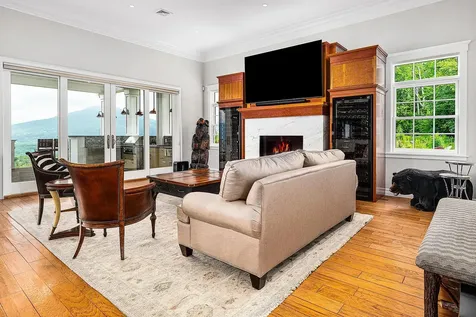 23 Valley View Road Winhall VT 05340