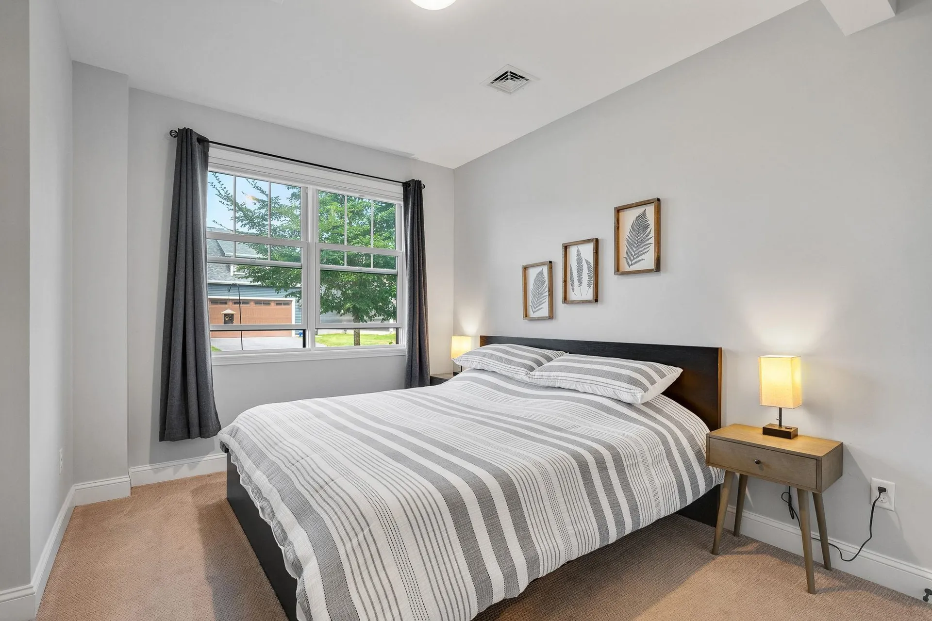 39 Ledge Way South Burlington VT 05403