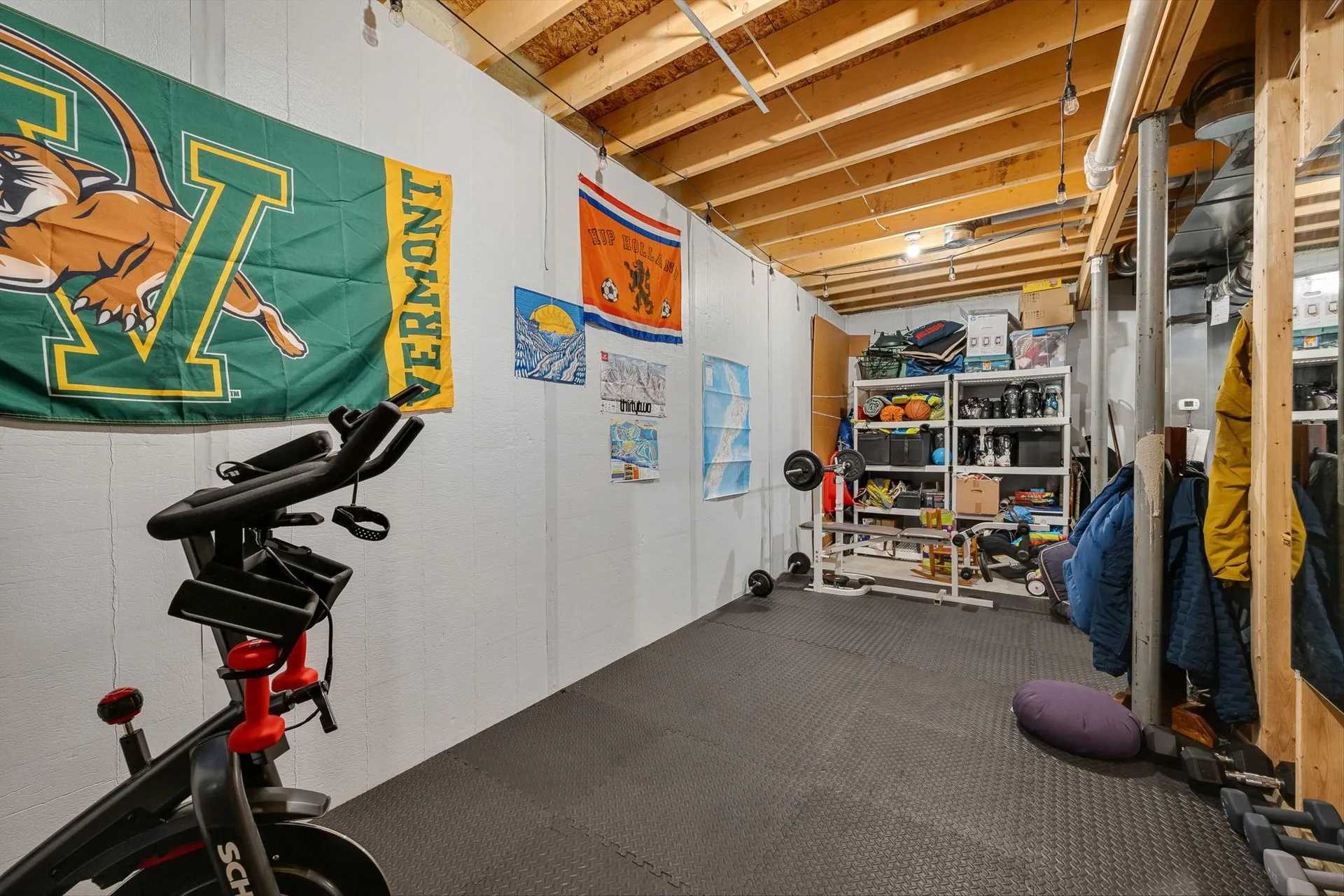 39 Ledge Way South Burlington VT 05403