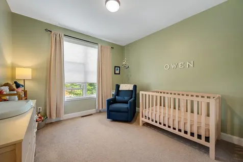 39 Ledge Way South Burlington VT 05403