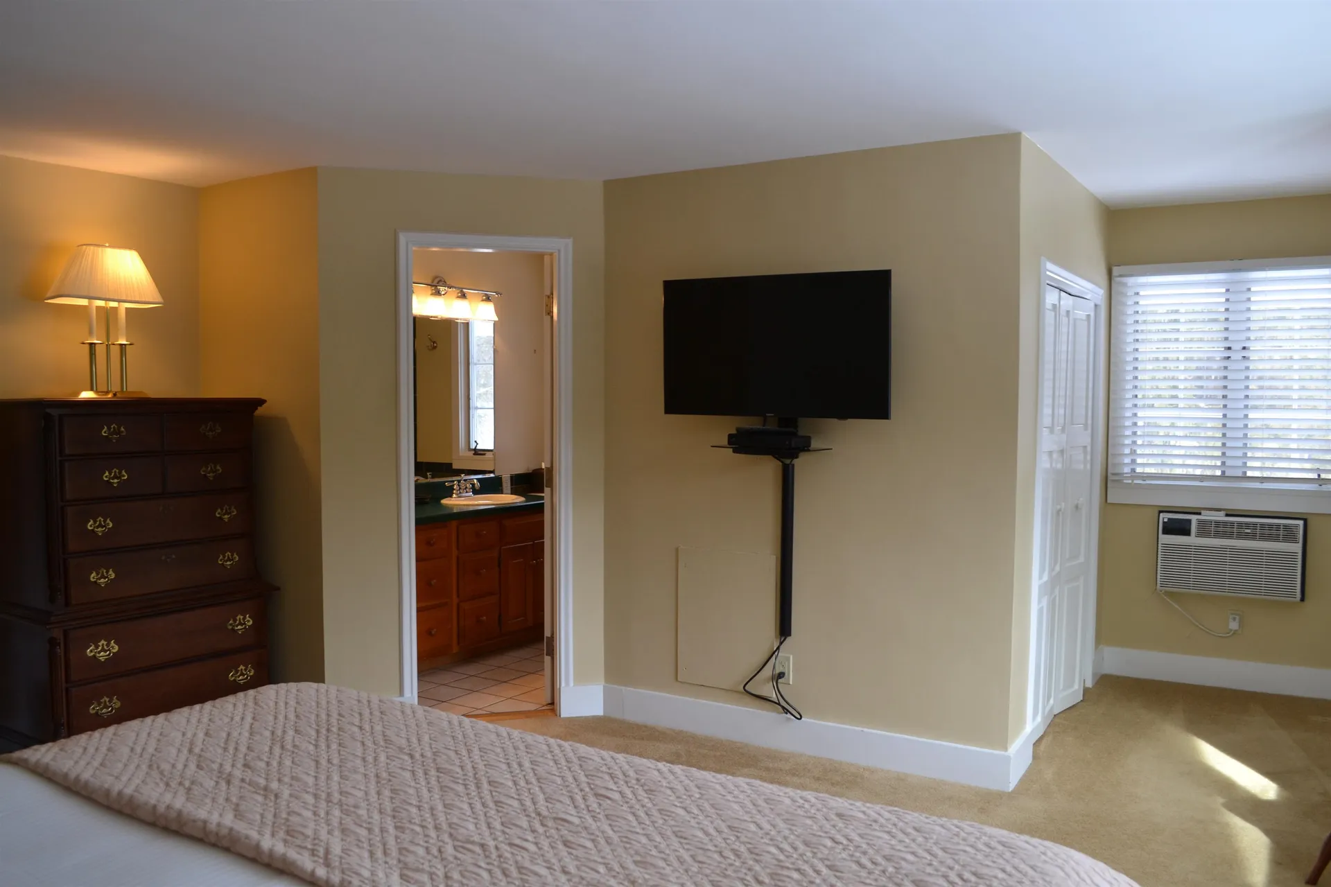 5907 Mountain Road Stowe VT 05672