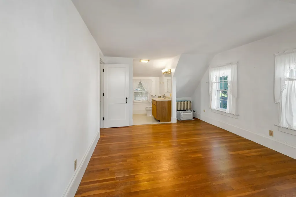 47 Whipple Avenue Laconia NH 03246