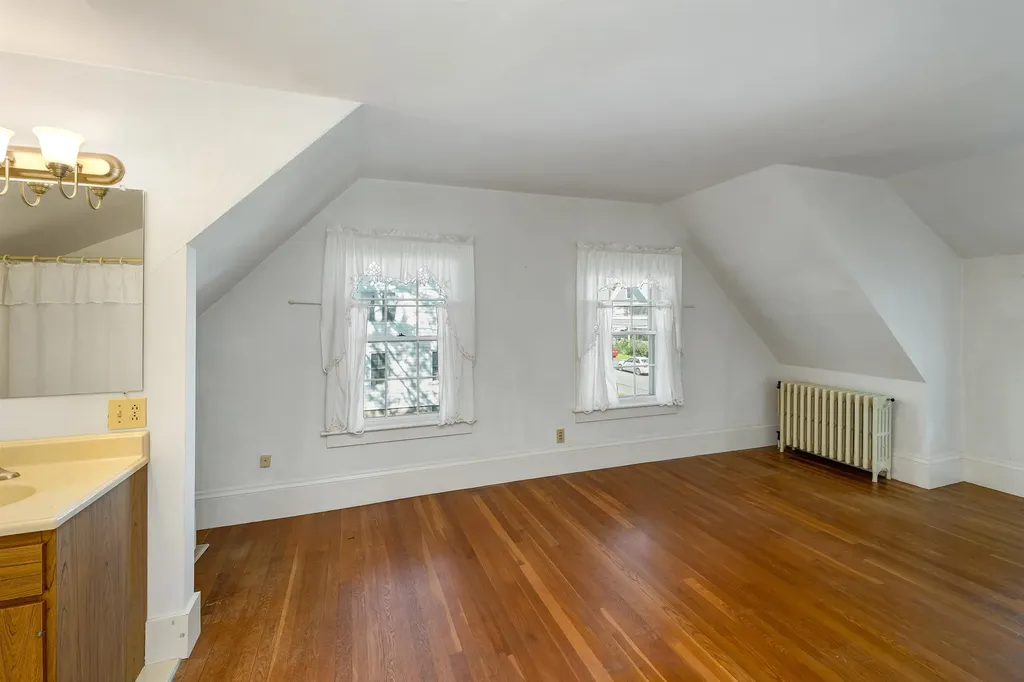 47 Whipple Avenue Laconia NH 03246