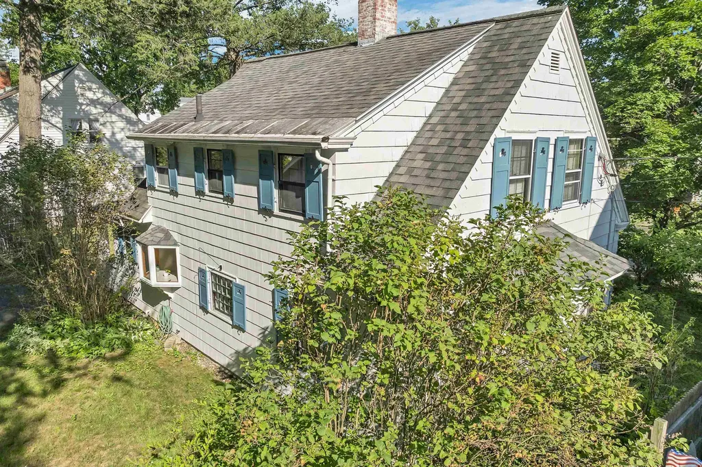 47 Whipple Avenue Laconia NH 03246