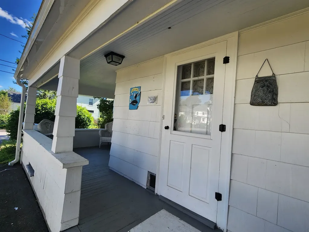 47 Whipple Avenue Laconia NH 03246