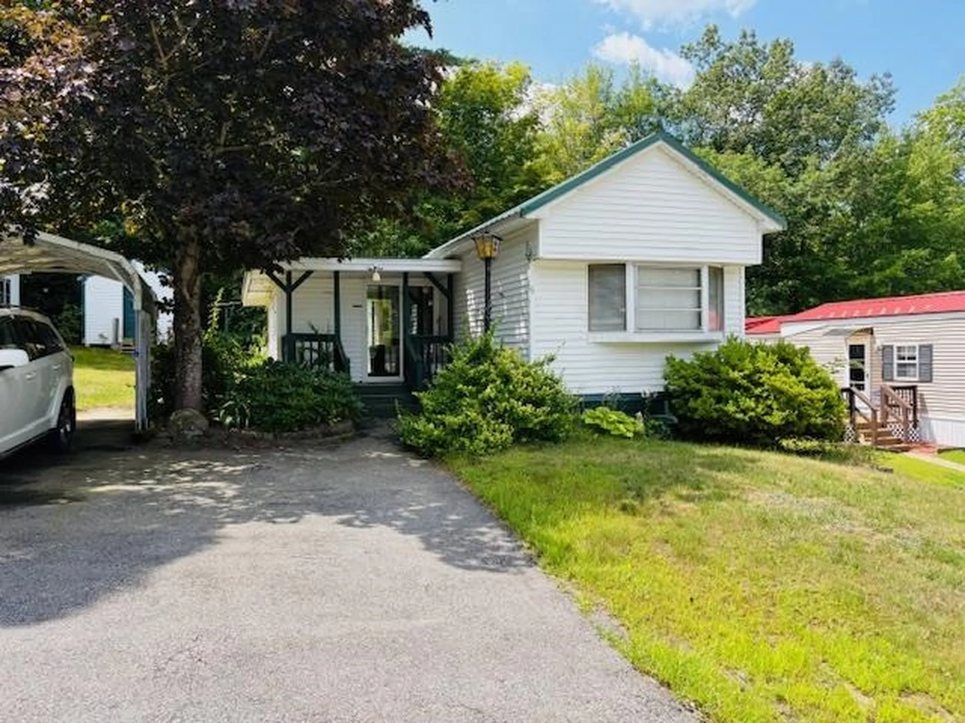 6 Knights Court Raymond NH 03077