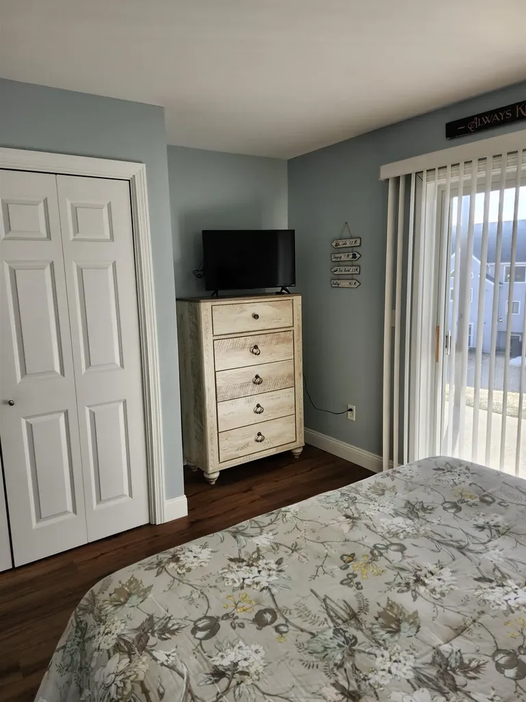 20 Shane Way Laconia NH 03246