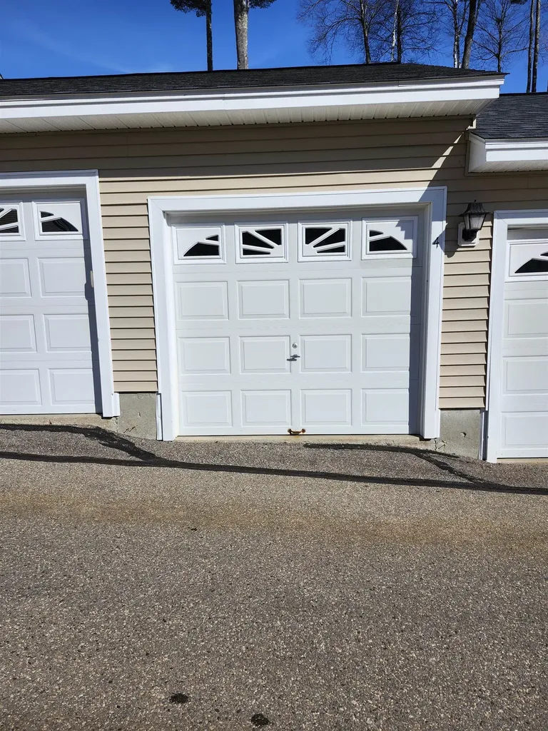 20 Shane Way Laconia NH 03246