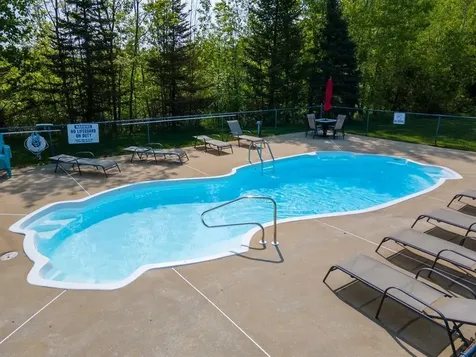 20 Shane Way Laconia NH 03246