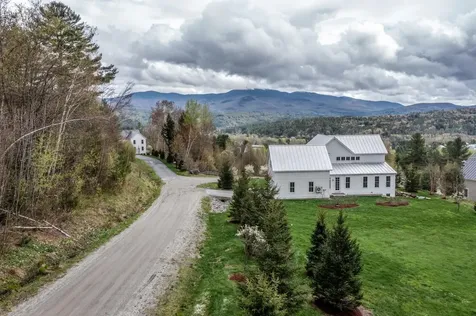 56 Francis Lane Stowe VT 05672