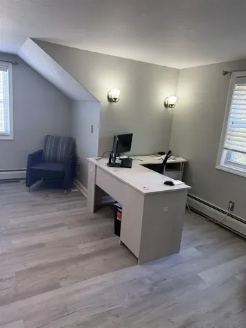 238 Central Street Hudson NH 03051