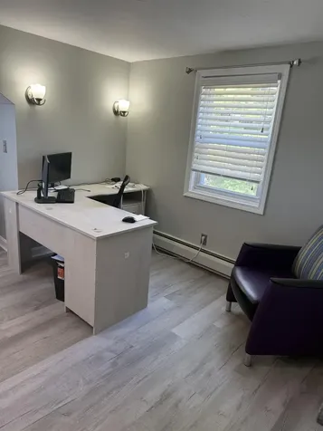 238 Central Street Hudson NH 03051