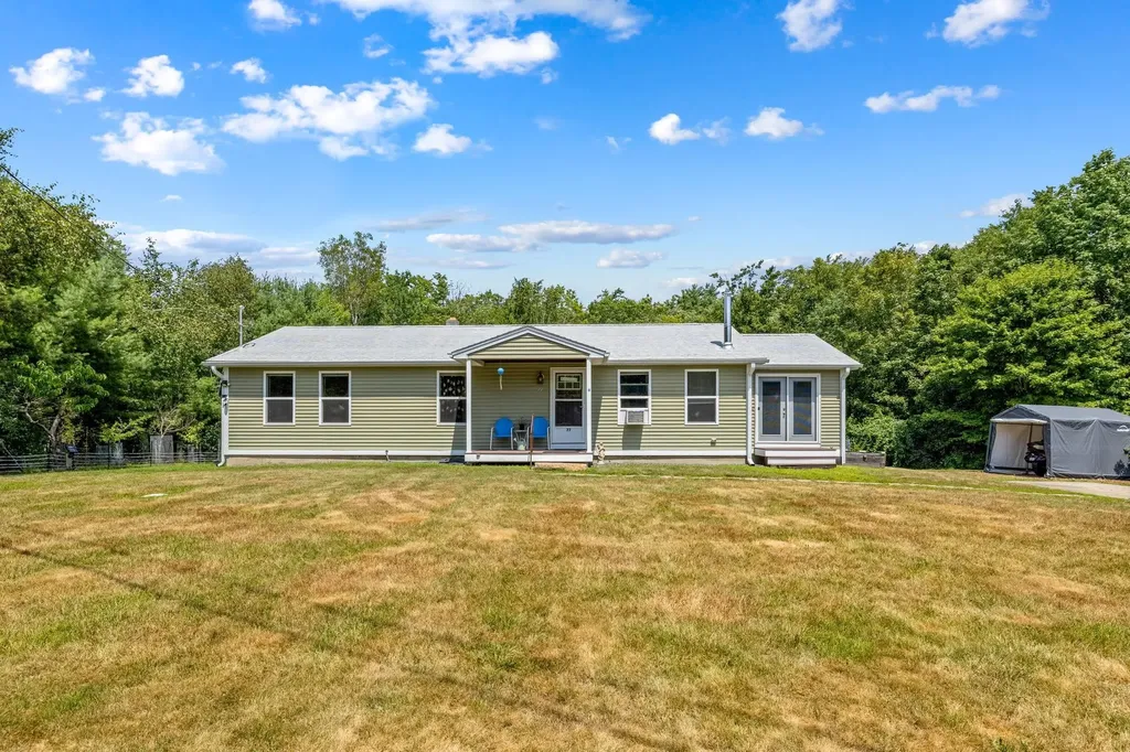 77 Pine Knoll Drive Farmington NH 03835