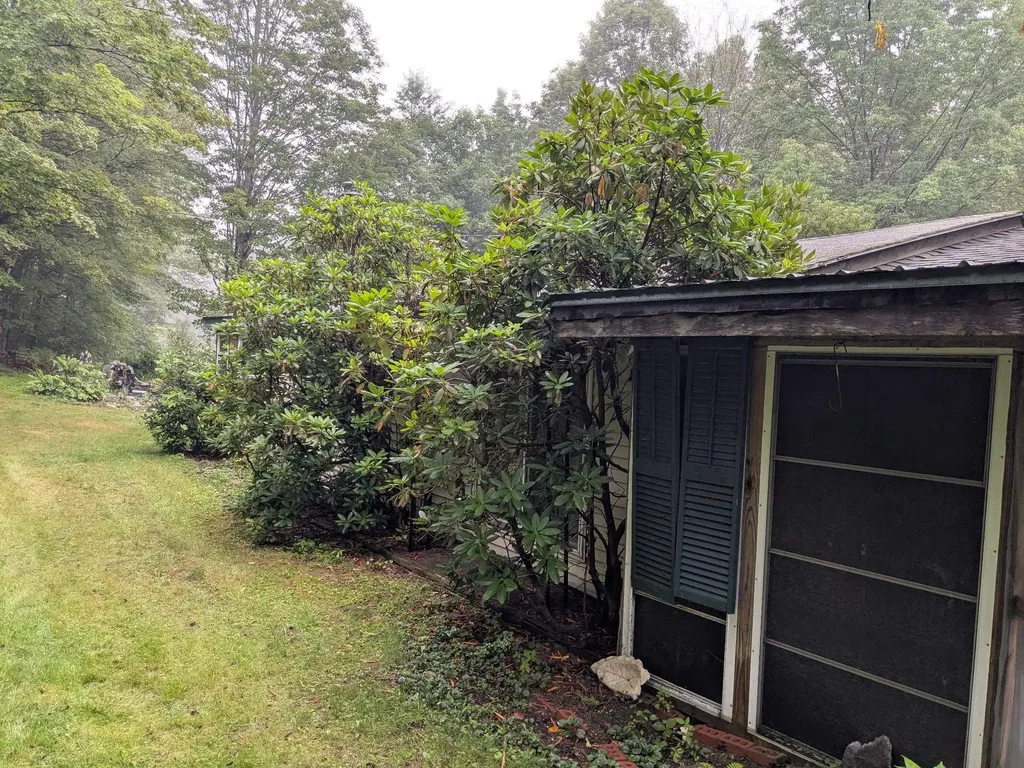 105 South Road Sullivan NH 03455