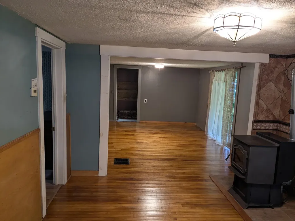 105 South Road Sullivan NH 03455