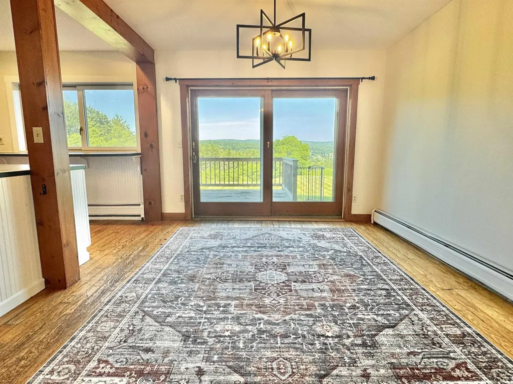 219-221 Dartmouth College Highway Haverhill NH 03765