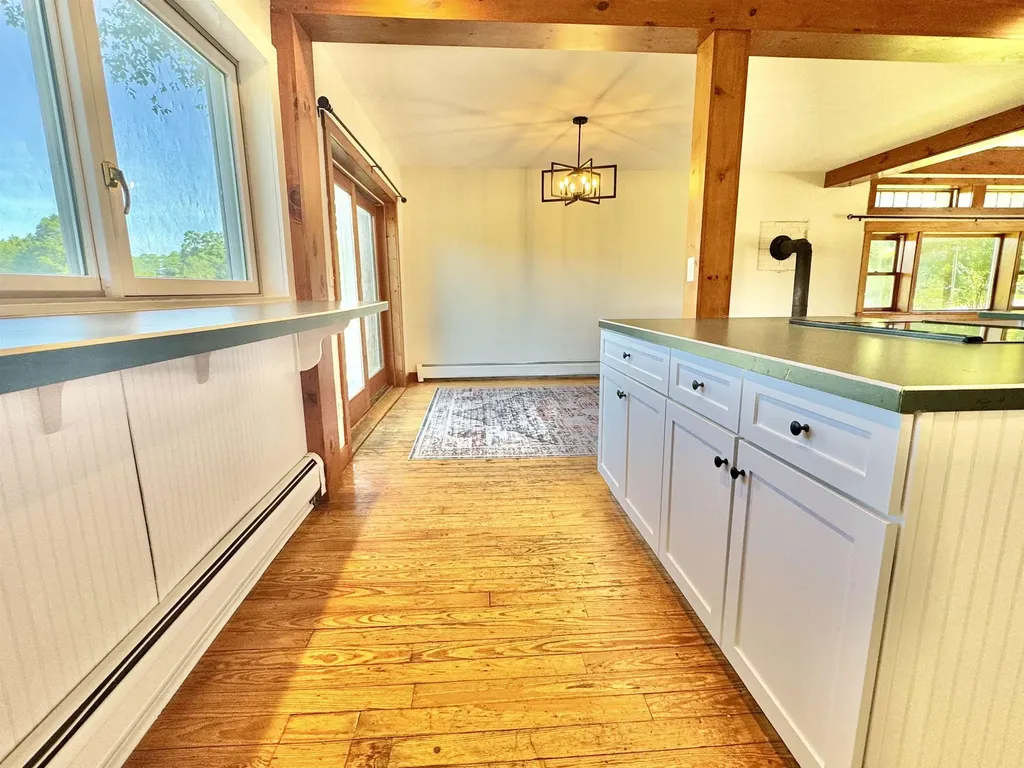 219-221 Dartmouth College Highway Haverhill NH 03765