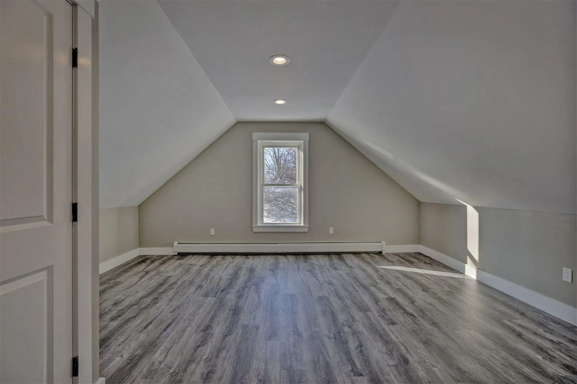 219-221 Dartmouth College Highway Haverhill NH 03765