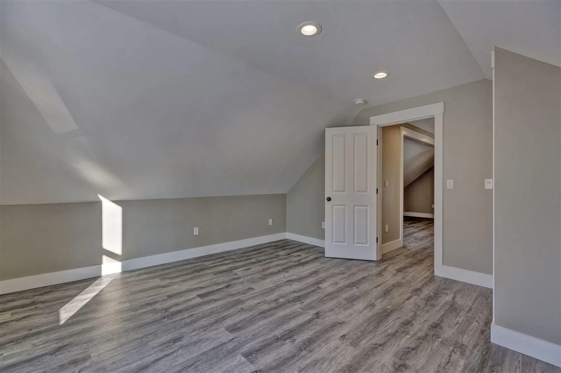 219-221 Dartmouth College Highway Haverhill NH 03765