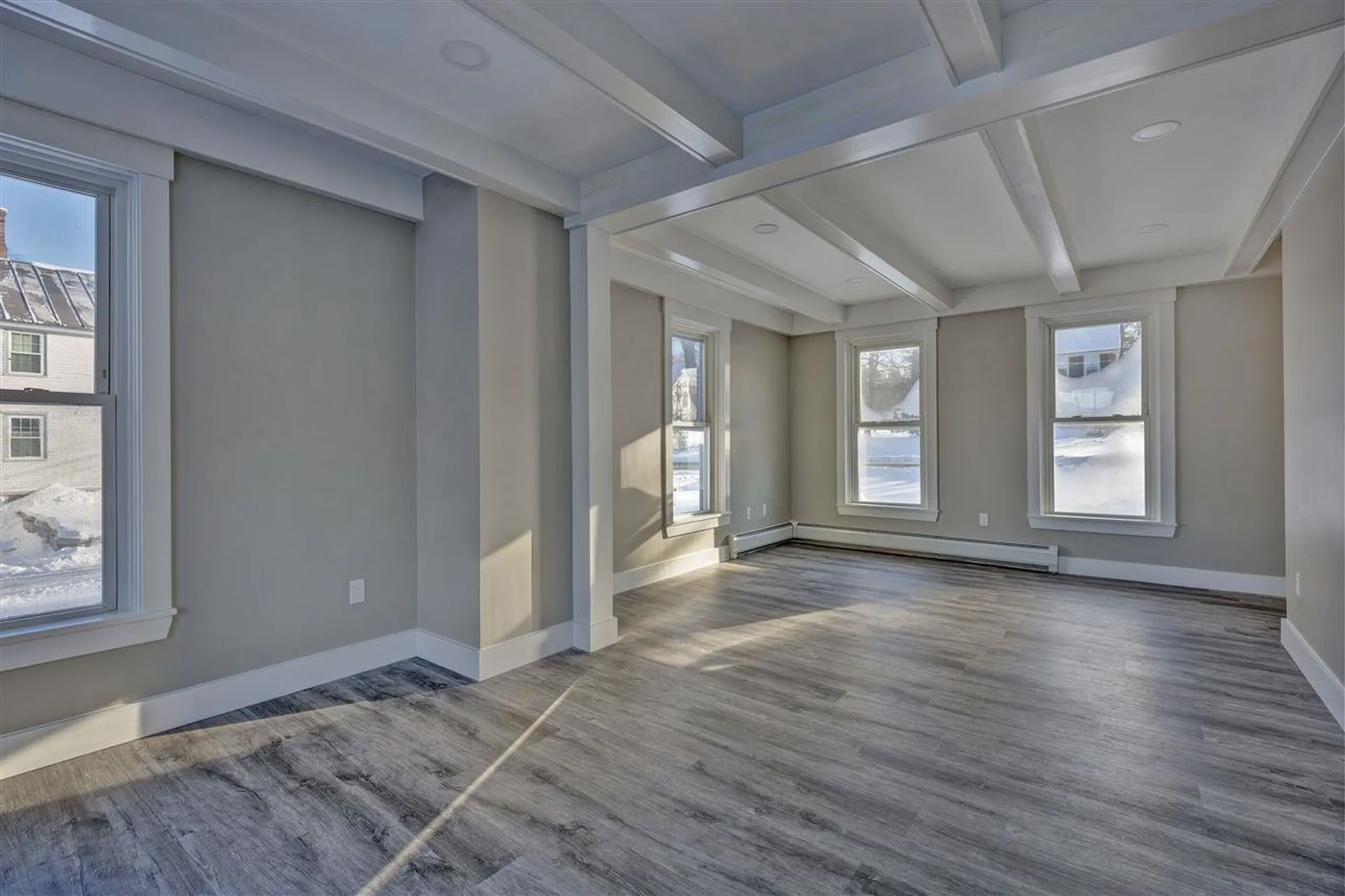 219-221 Dartmouth College Highway Haverhill NH 03765