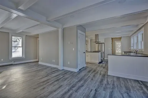 219-221 Dartmouth College Highway Haverhill NH 03765