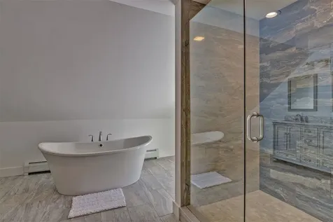 219-221 Dartmouth College Highway Haverhill NH 03765