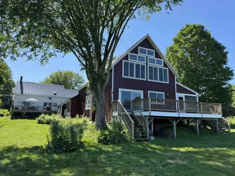 219-221 Dartmouth College Highway Haverhill NH 03765