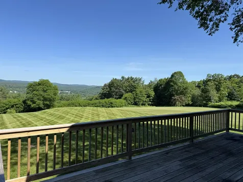 219-221 Dartmouth College Highway Haverhill NH 03765