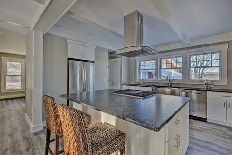 219-221 Dartmouth College Highway Haverhill NH 03765