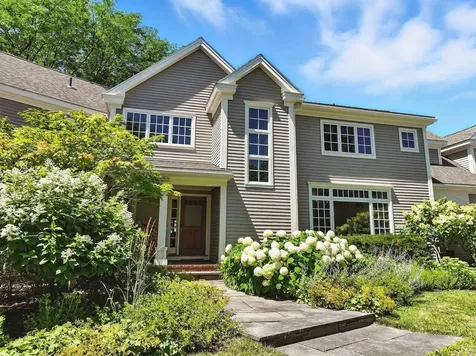 323 Upper Old Town Trail Charlotte VT 05445