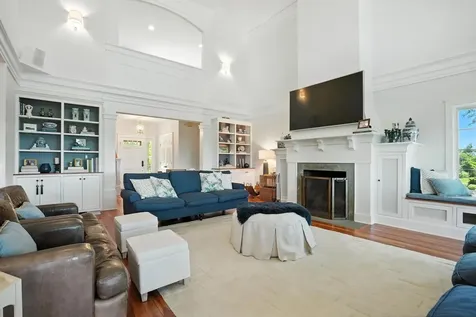 323 Upper Old Town Trail Charlotte VT 05445