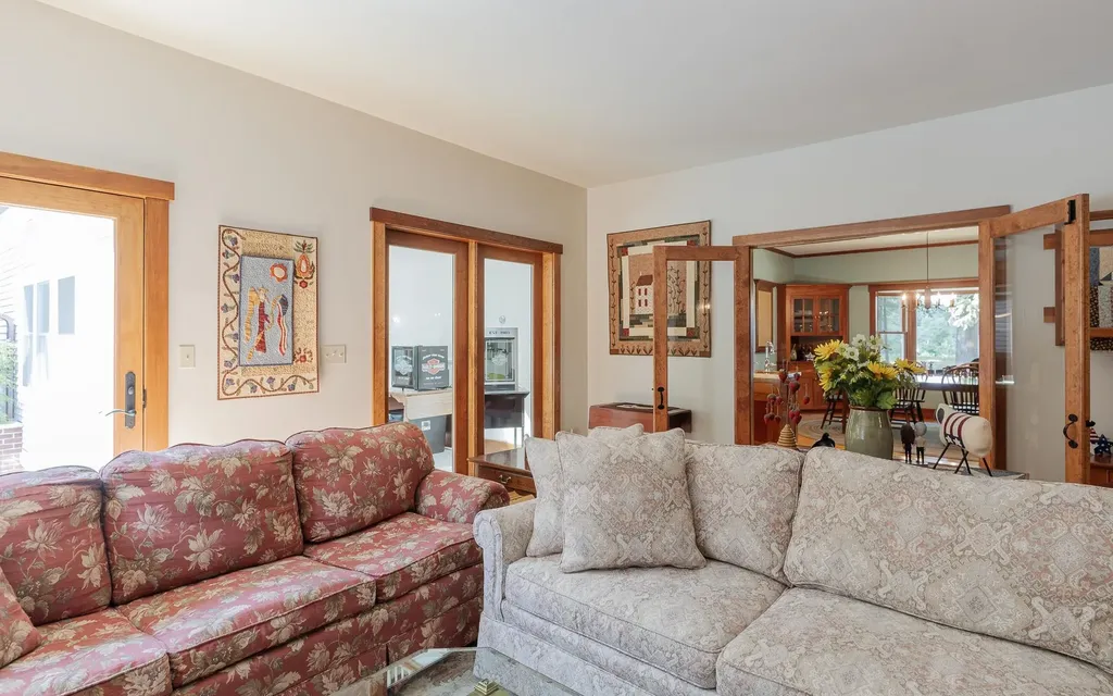 19 Day Road Swanzey NH 03446