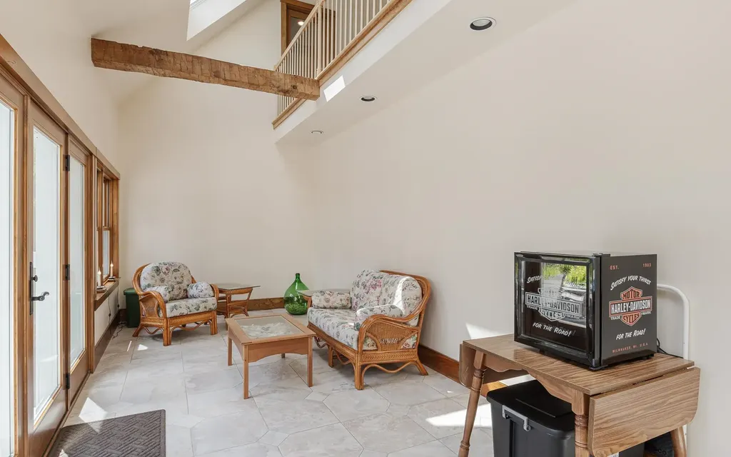 19 Day Road Swanzey NH 03446