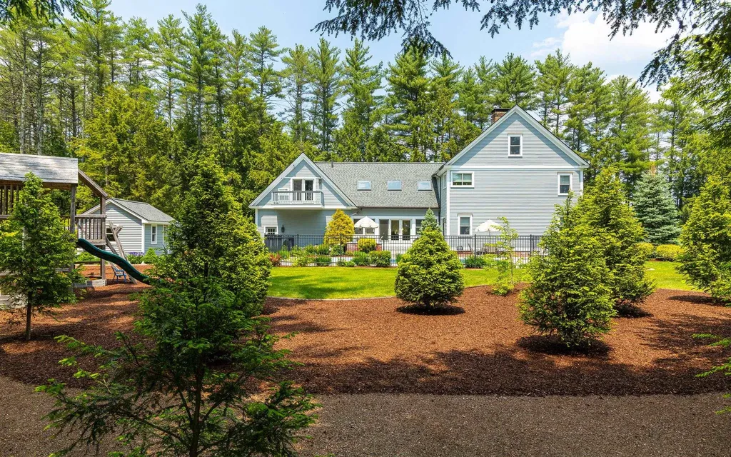 19 Day Road Swanzey NH 03446