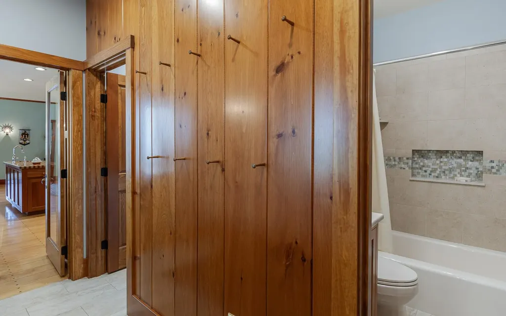 19 Day Road Swanzey NH 03446