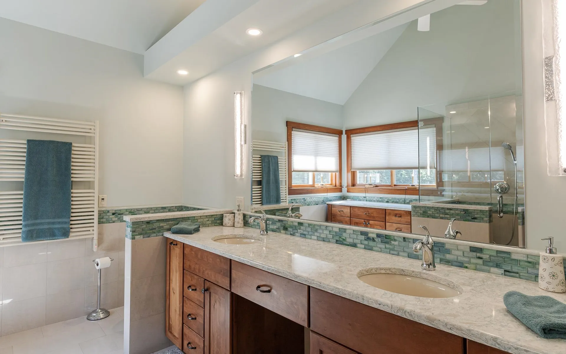 19 Day Road Swanzey NH 03446