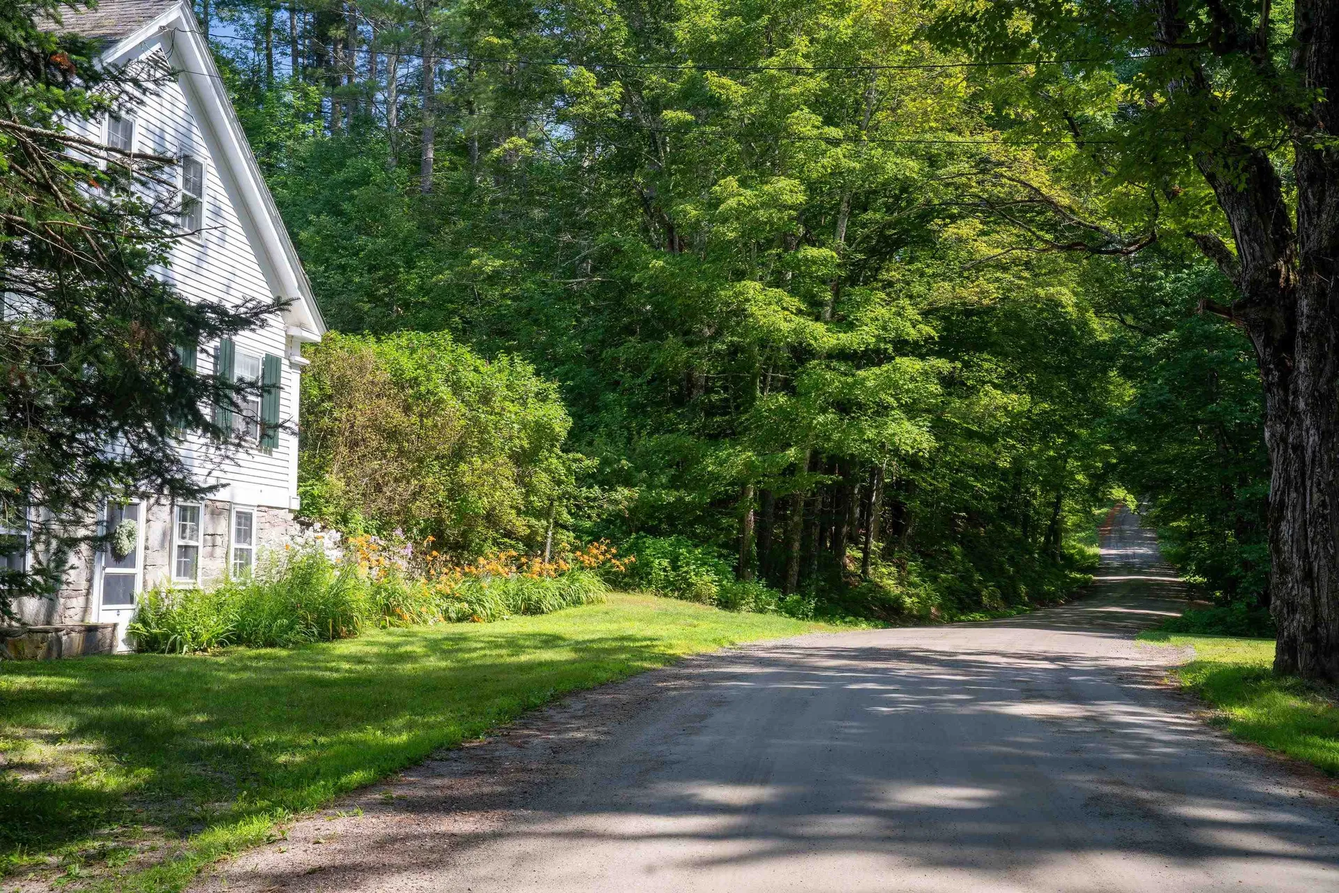 341 Under The Mountain Road Londonderry VT 05155