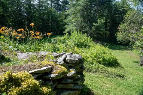 341 Under The Mountain Road Londonderry VT 05155