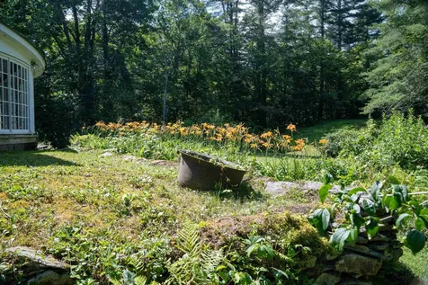 341 Under The Mountain Road Londonderry VT 05155