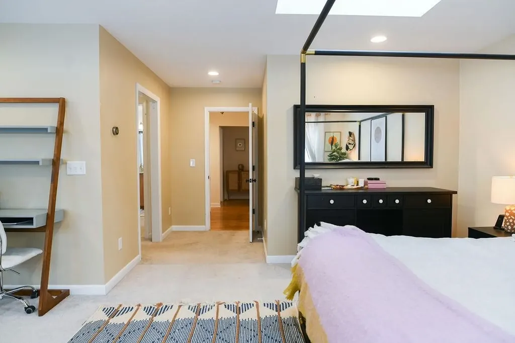 201 Crescent Beach Drive Burlington VT 05408