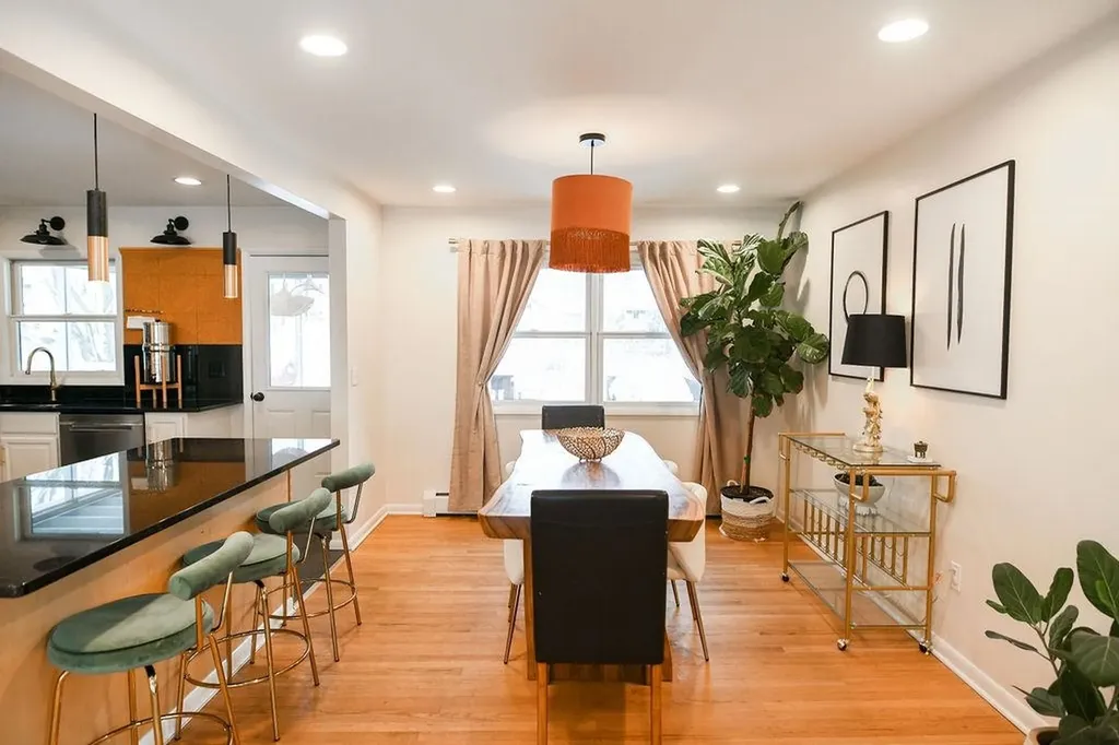 201 Crescent Beach Drive Burlington VT 05408