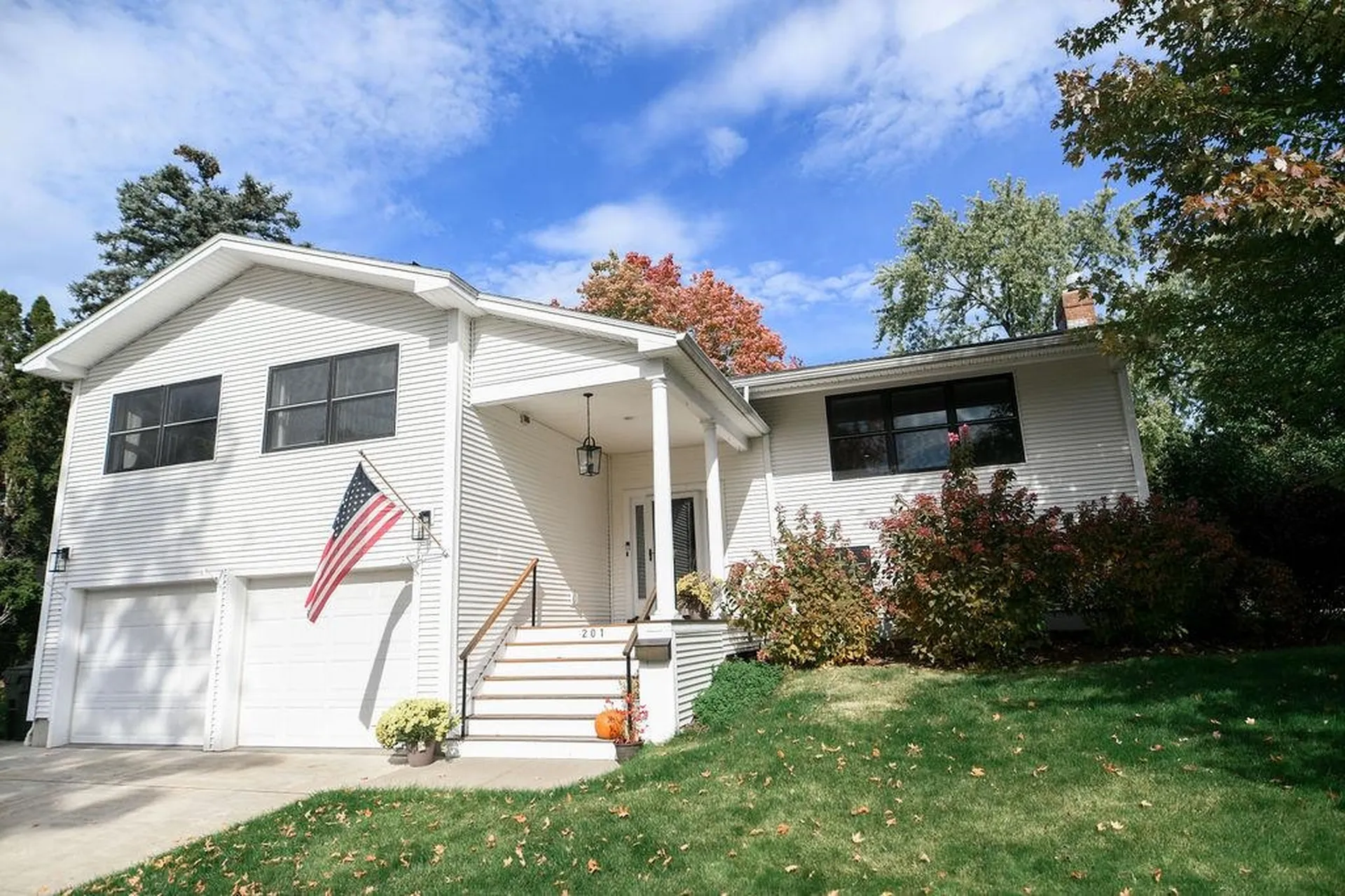 201 Crescent Beach Drive Burlington VT 05408