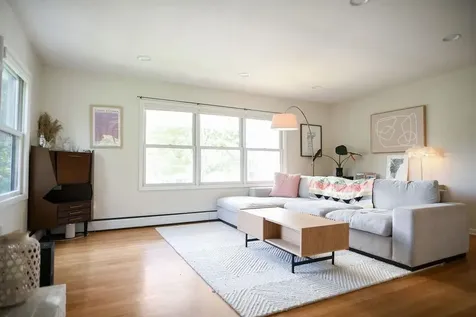 201 Crescent Beach Drive Burlington VT 05408