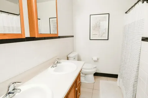 201 Crescent Beach Drive Burlington VT 05408