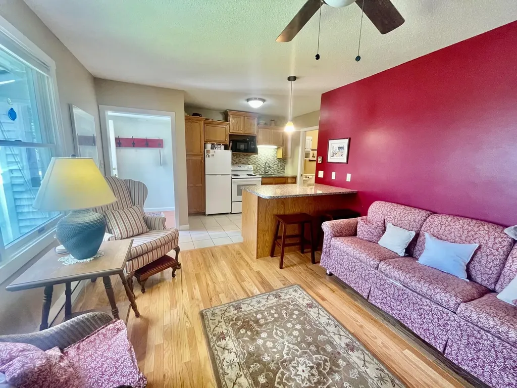 14 Lake Avenue Sunapee NH 03782