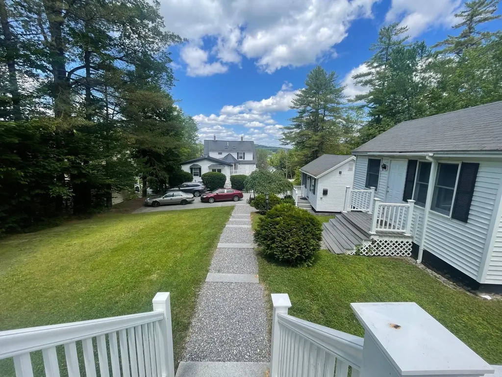 14 Lake Avenue Sunapee NH 03782